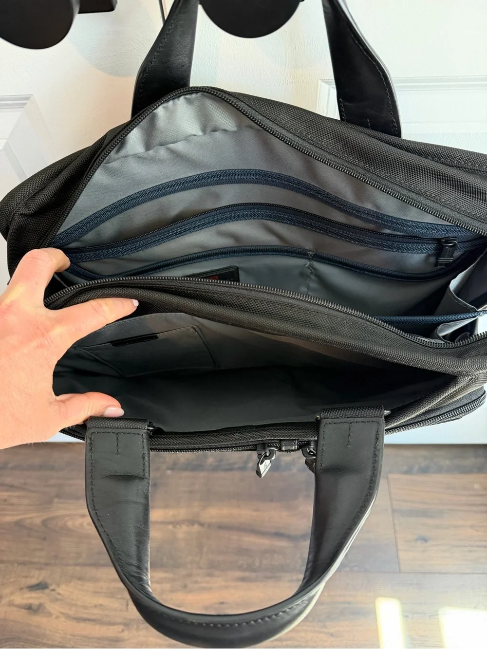 Tumi alpha portfolio